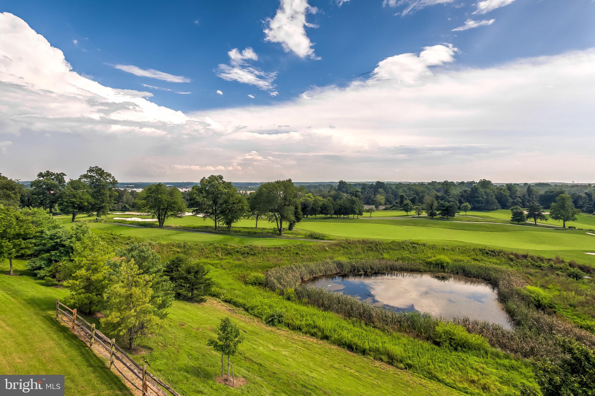 MAPLECREST - Residential