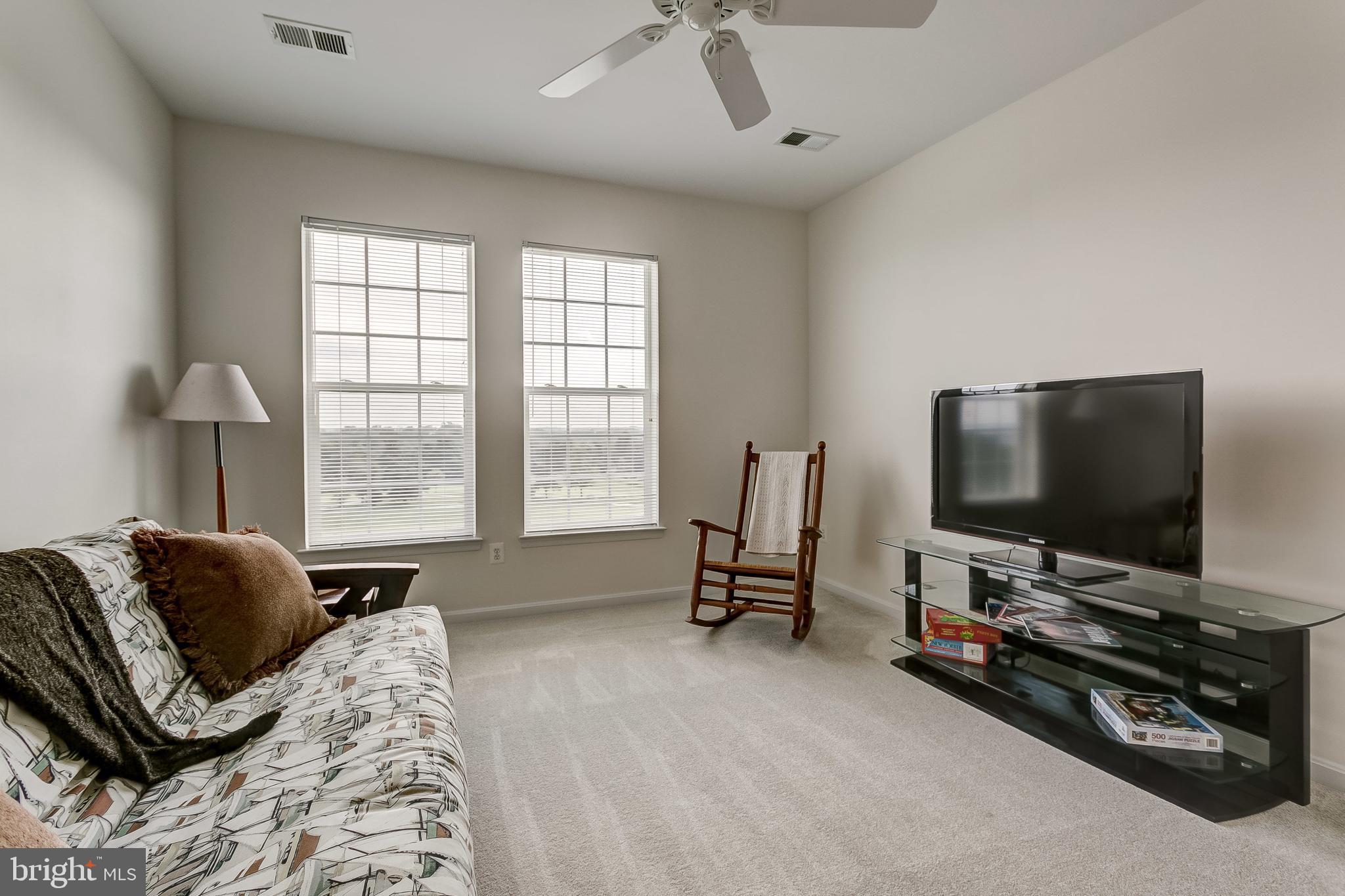 MAPLECREST - Residential