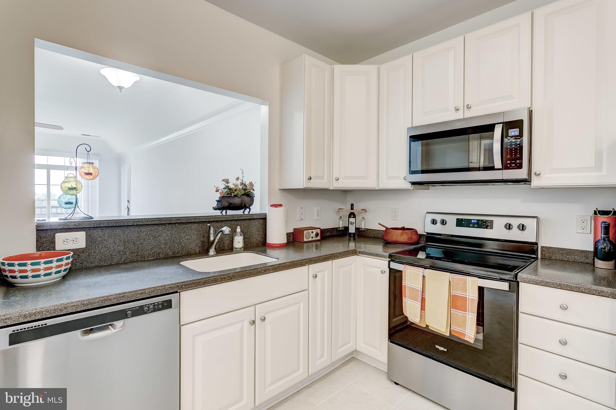 MAPLECREST - Residential