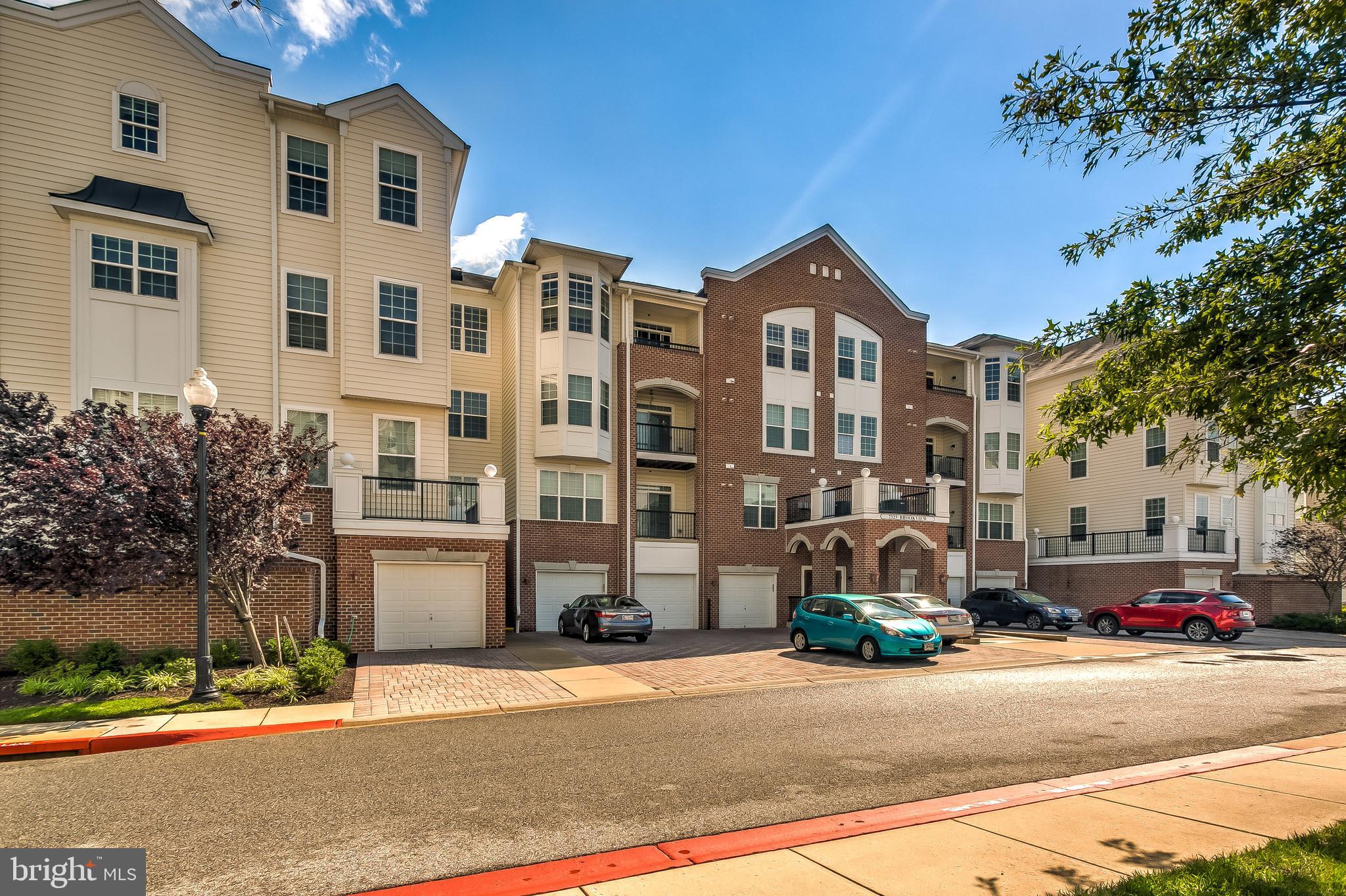 MAPLECREST - Residential