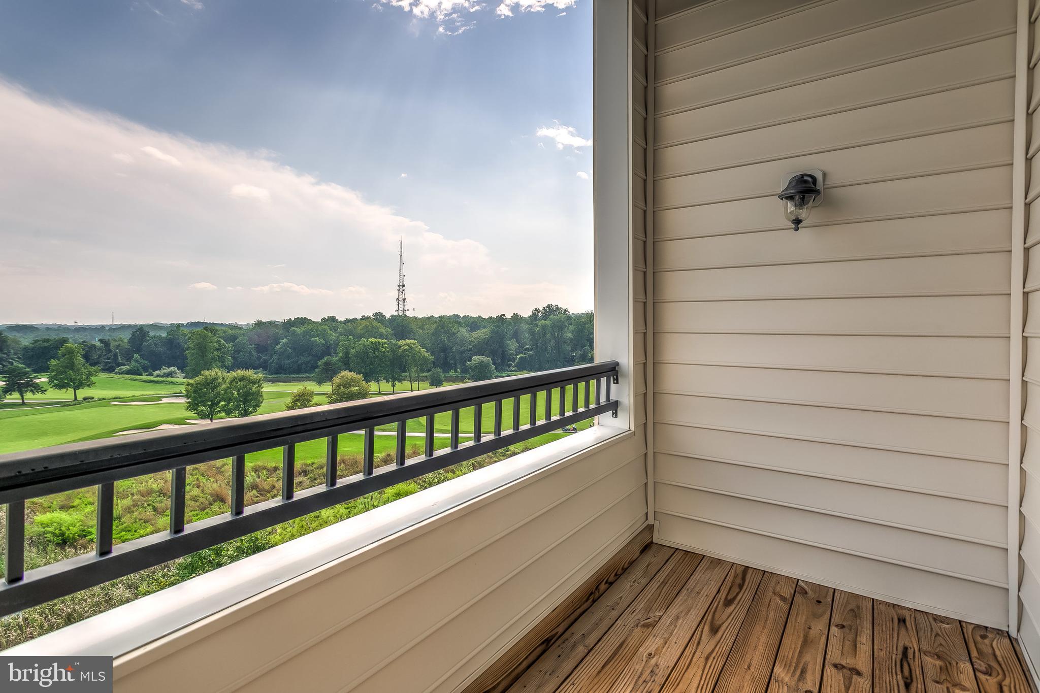 MAPLECREST - Residential