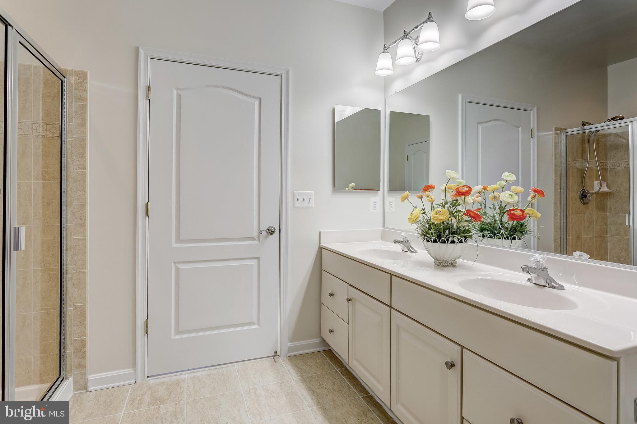 MAPLECREST - Residential