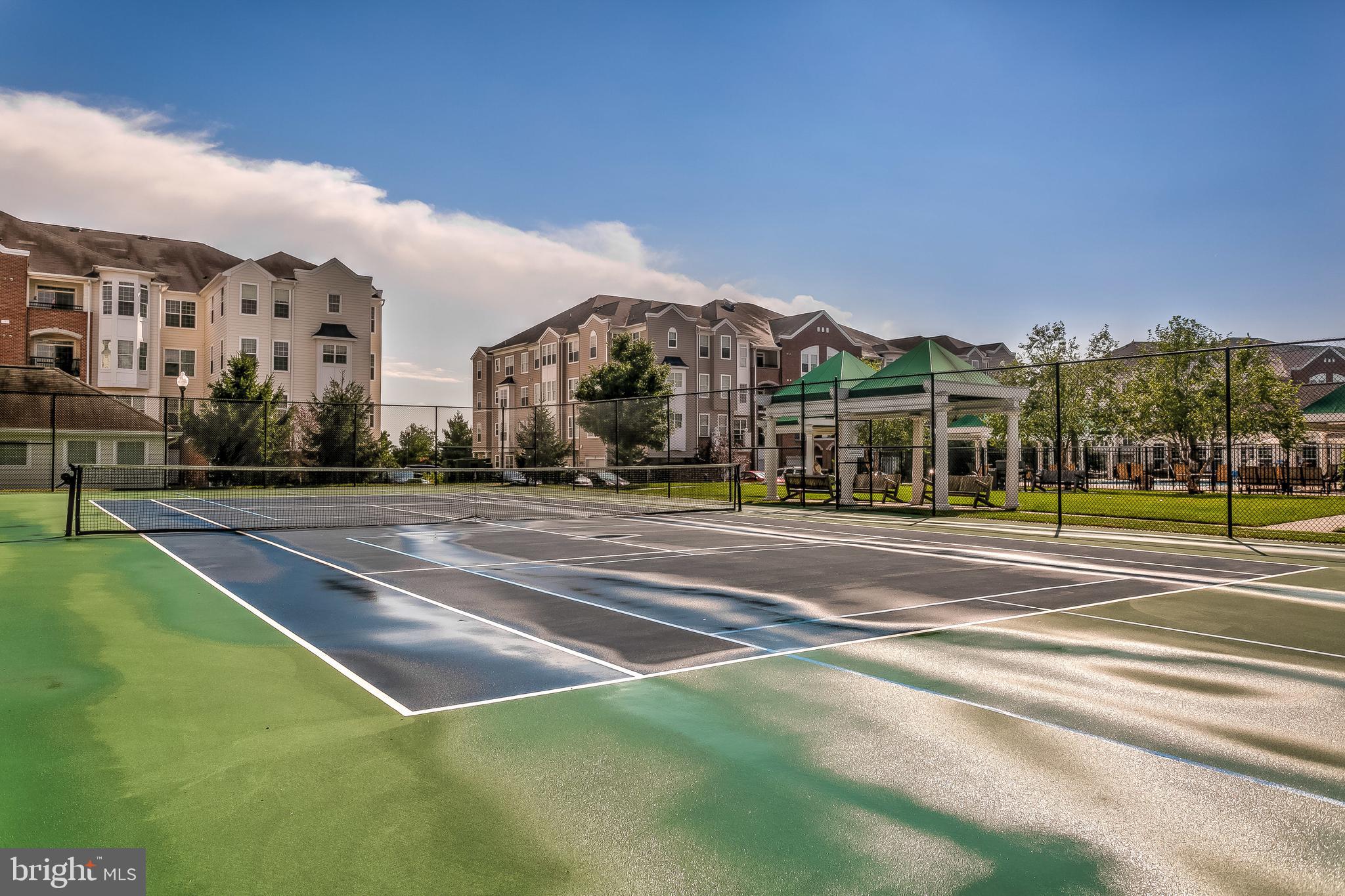 MAPLECREST - Residential