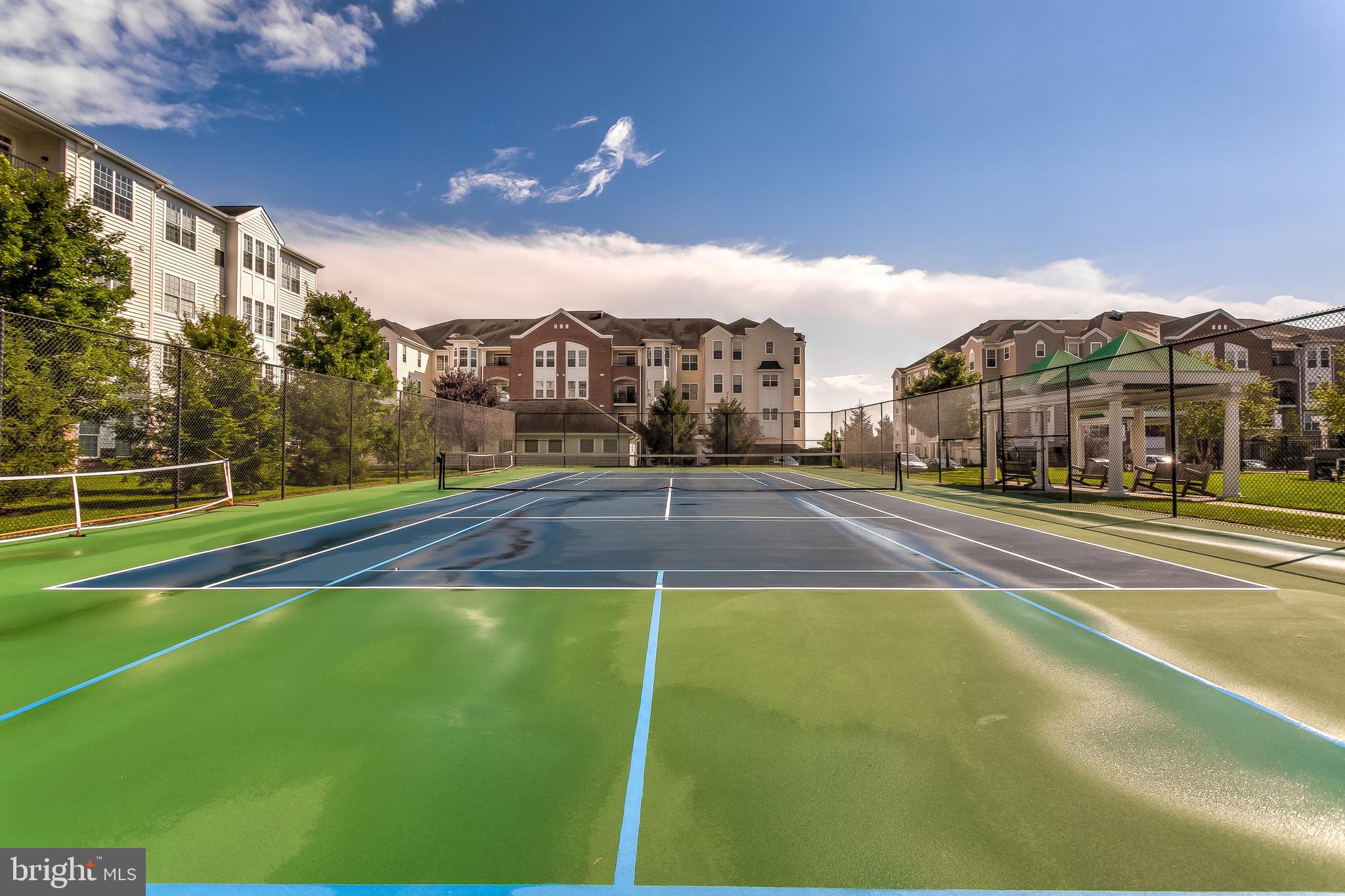 MAPLECREST - Residential