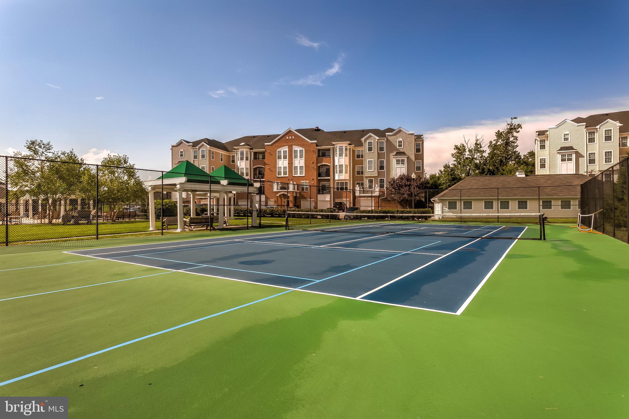 MAPLECREST - Residential