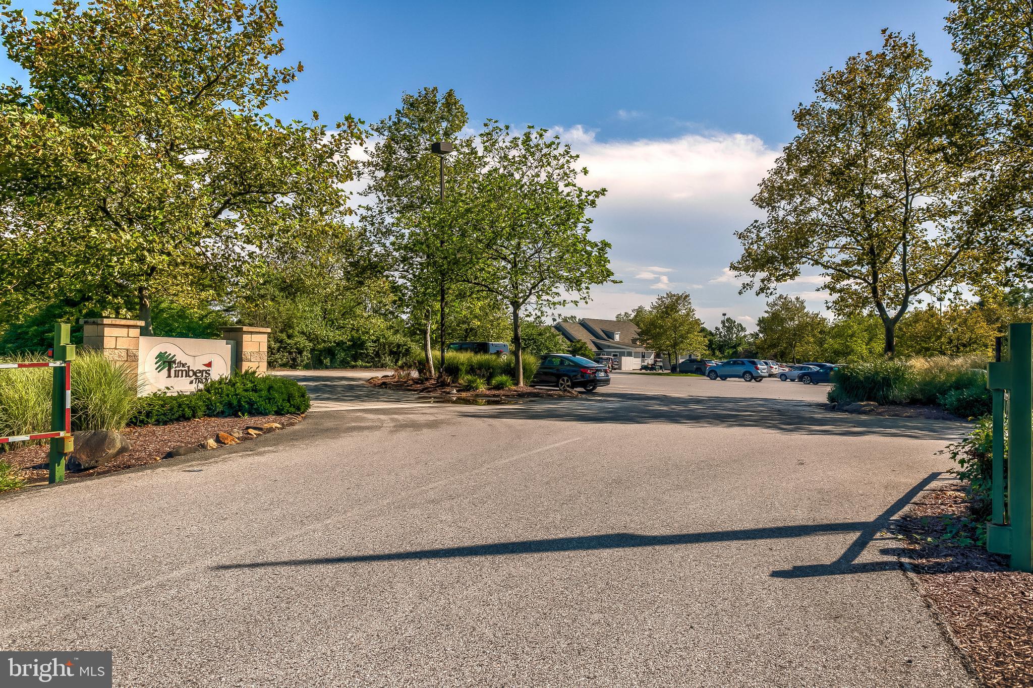 MAPLECREST - Residential