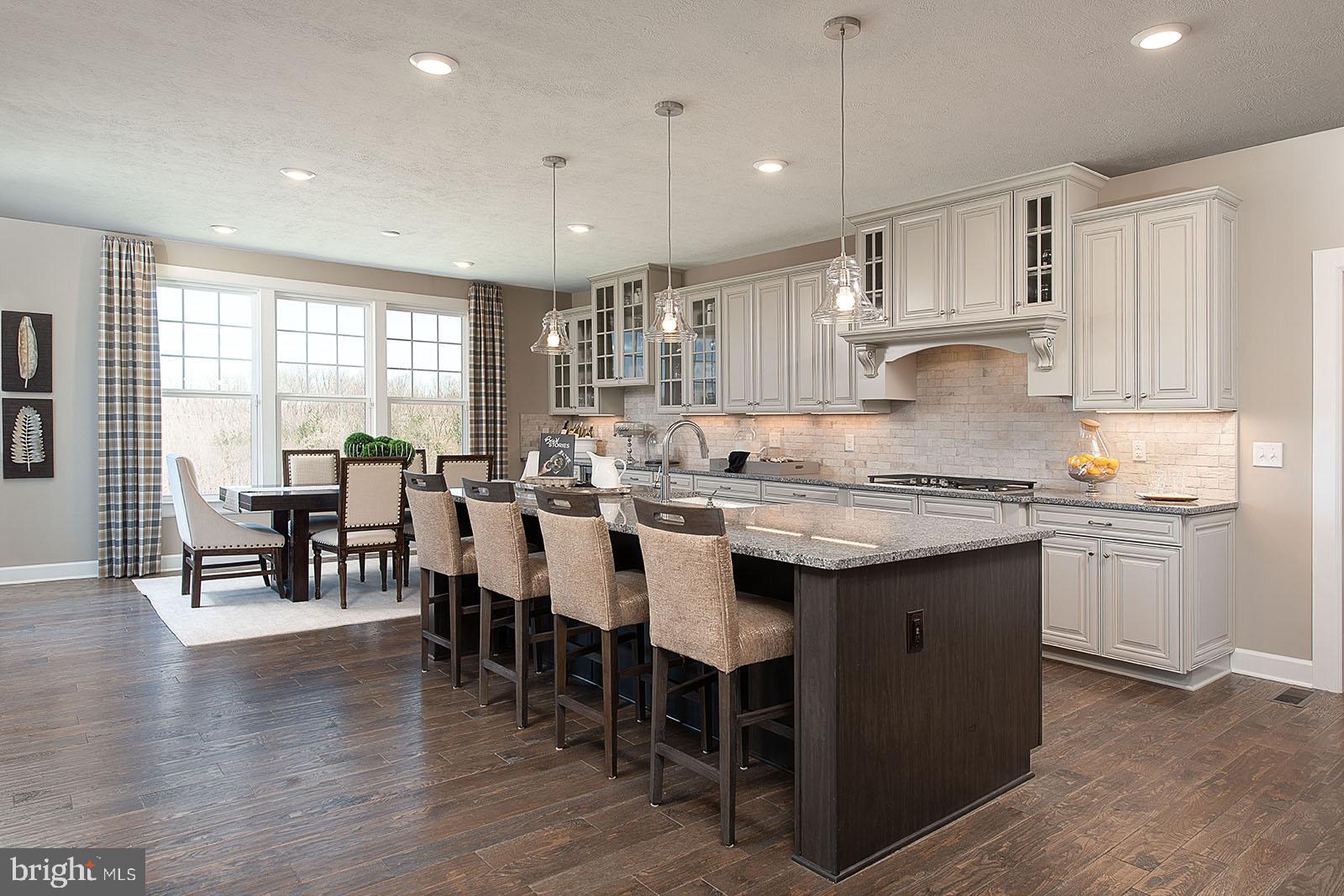 WESTMOUNT - Residential