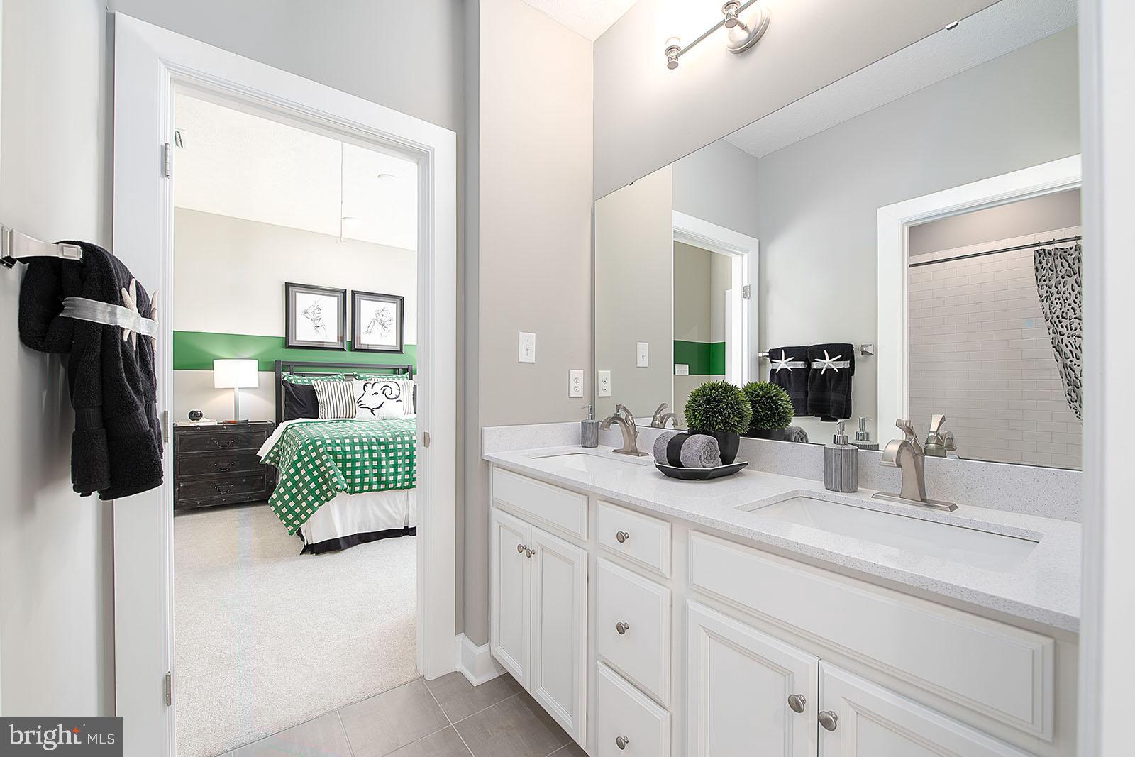 WESTMOUNT - Residential