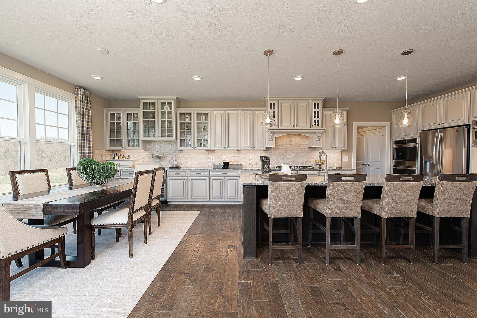 WESTMOUNT - Residential