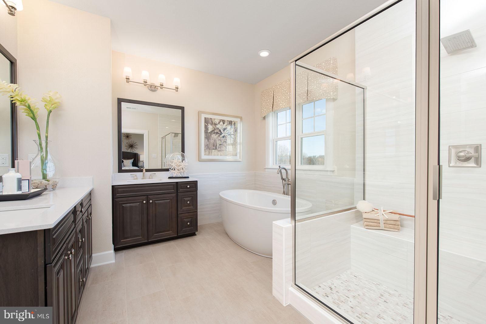 WESTMOUNT - Residential