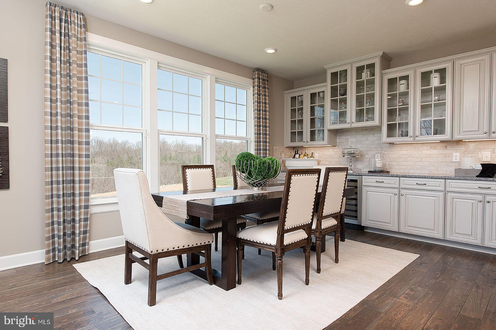 WESTMOUNT - Residential