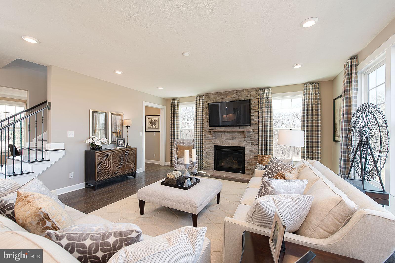 WESTMOUNT - Residential