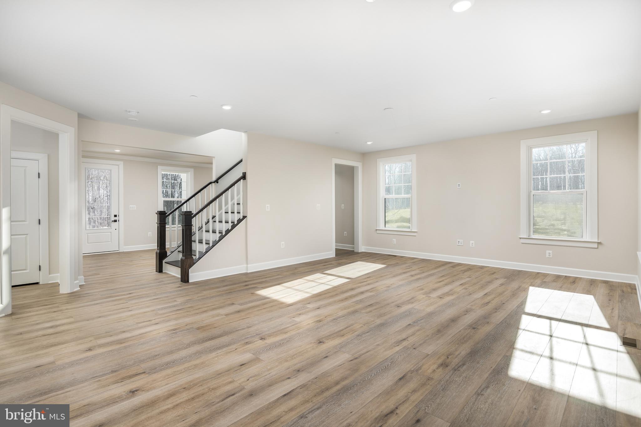 WESTMOUNT - Residential