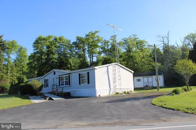 2827 SHIPPENSBURG ROAD