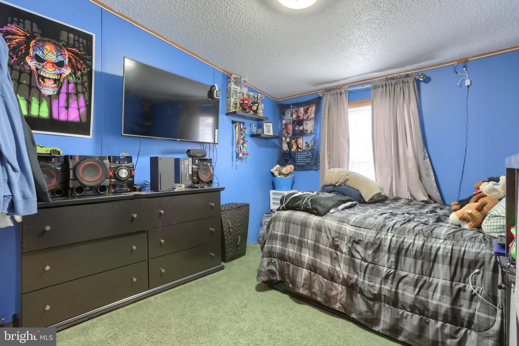 CHESAPEAKE ESTATES - Residential