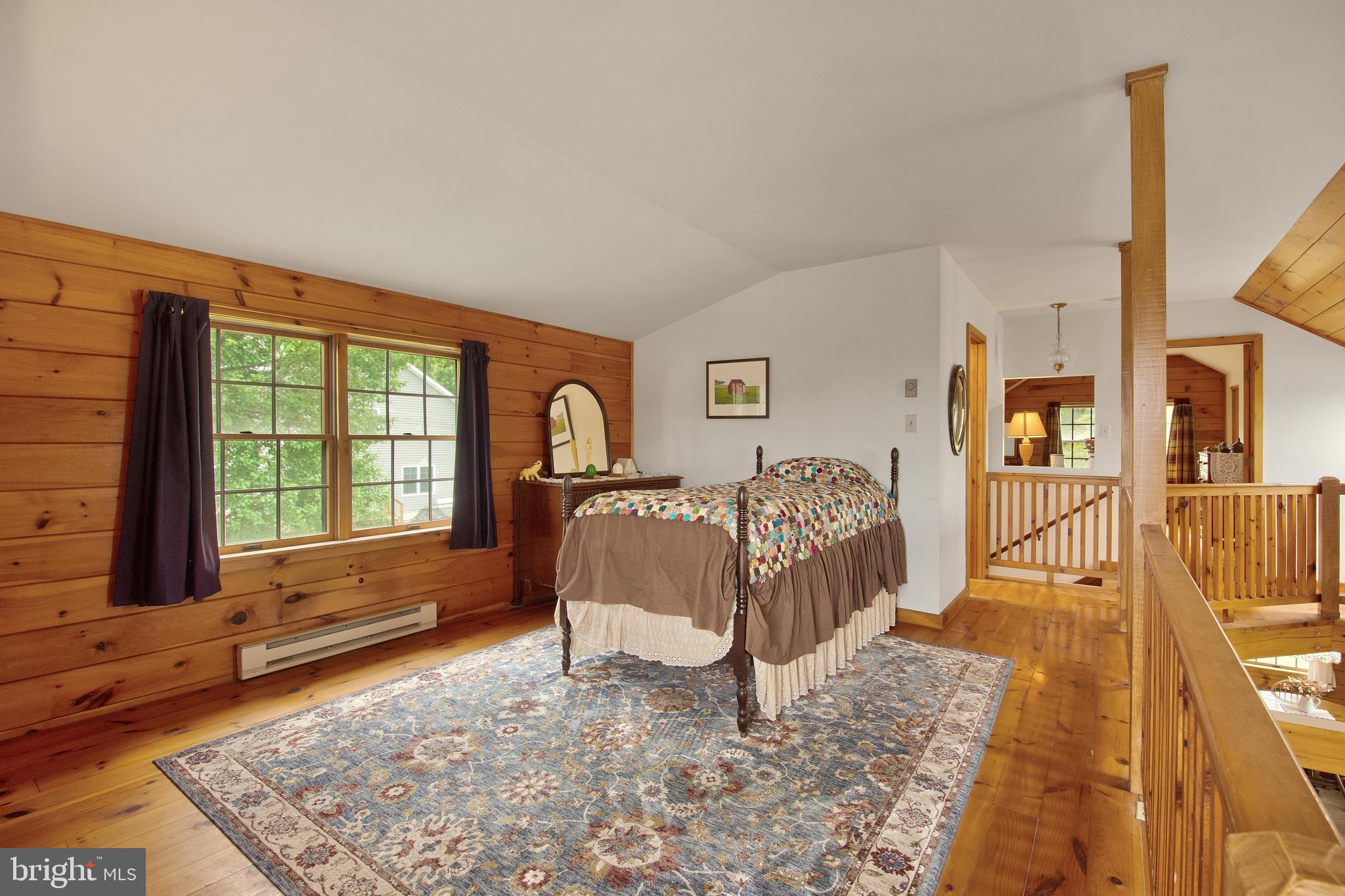 DEALE BEACH - Residential