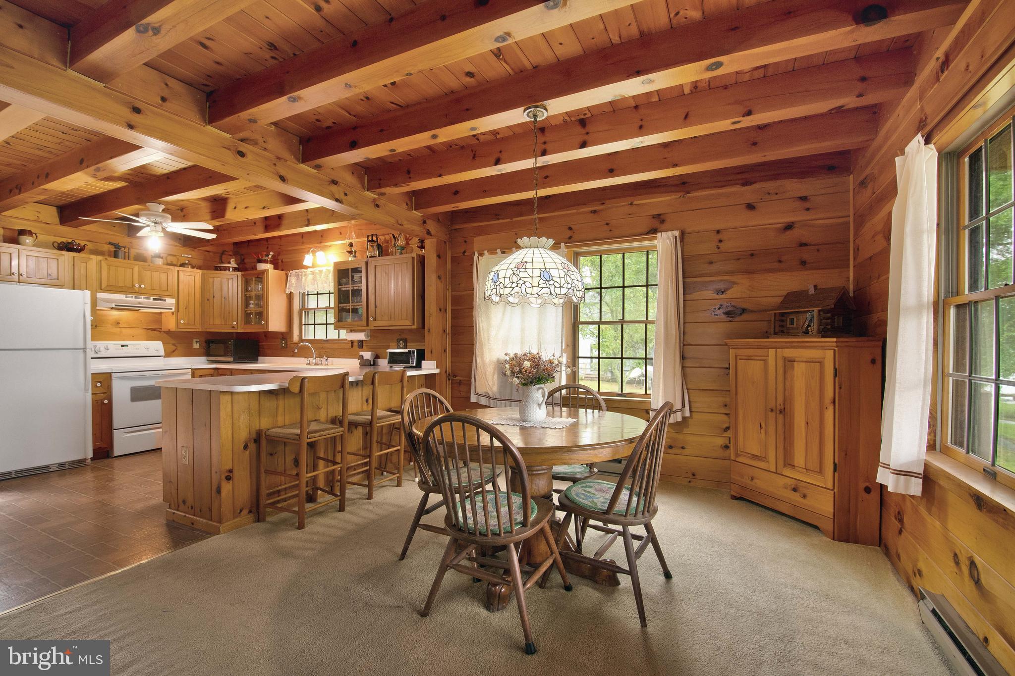 DEALE BEACH - Residential