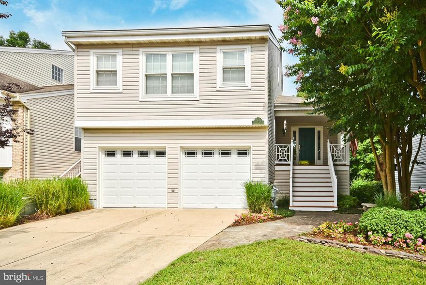 REMARKABLE SFH IN SOUGHT AFTER FAIRWAYS AT WALDEN!  UPDATED/UPGRADED GEM THAT HAS BEEN METICULOUSLY MAINTAINED, MBR & BATH ON ITS OWN LEVEL, REMODELED KITCHEN W/GRANITE, SS APPLIANCES, UPGRADED CABINETS, GREAT RM W/DOUBLE FRENCH SLIDERS, NEWER CPT & FRESH PAINT, HOME OFFICE/POSSIBLE 4TH BR IN LL W/ROUGH IN, RELAX ON HUGE DECK THAT BACKS TO TREES & PRIVACY,CROFTON SCHOOLS, SHOPPING, DC, BWI & NSA!