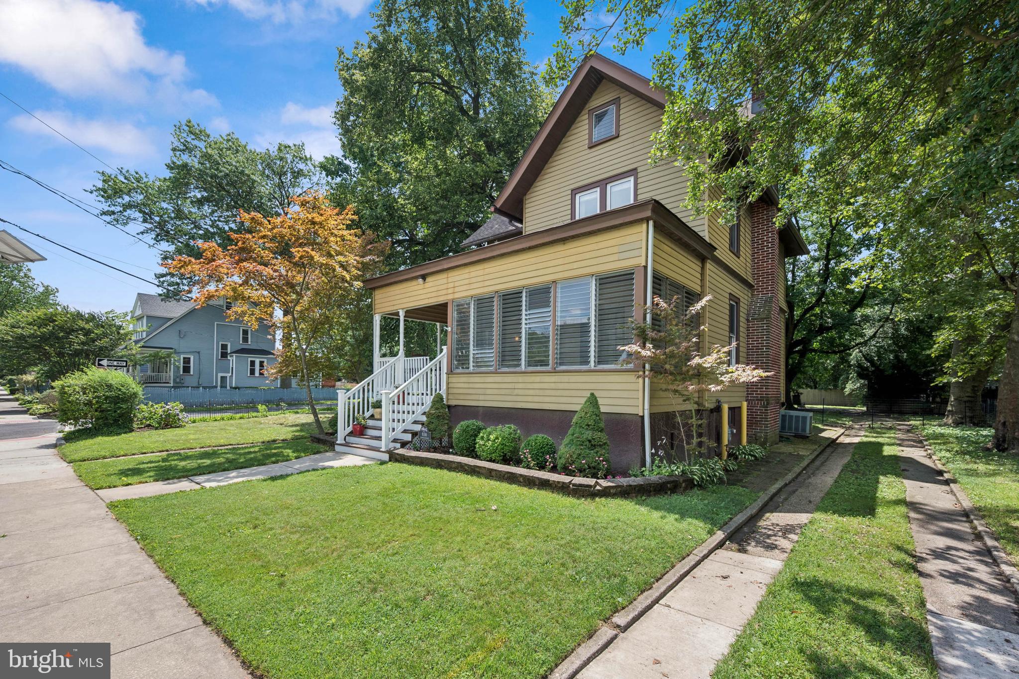 830 LINWOOD AVENUE