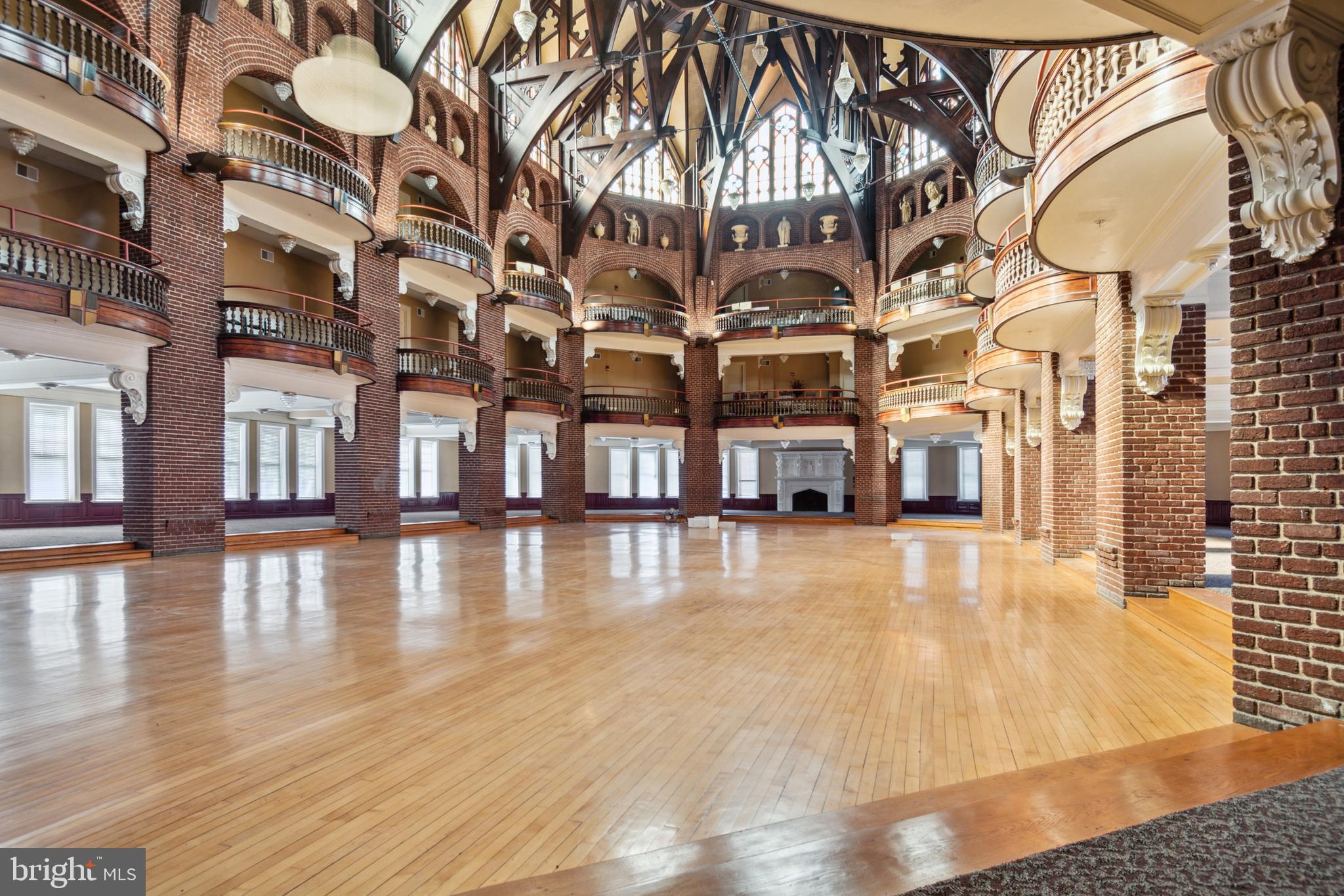 NATIONAL PARK SEMINARY - Residential