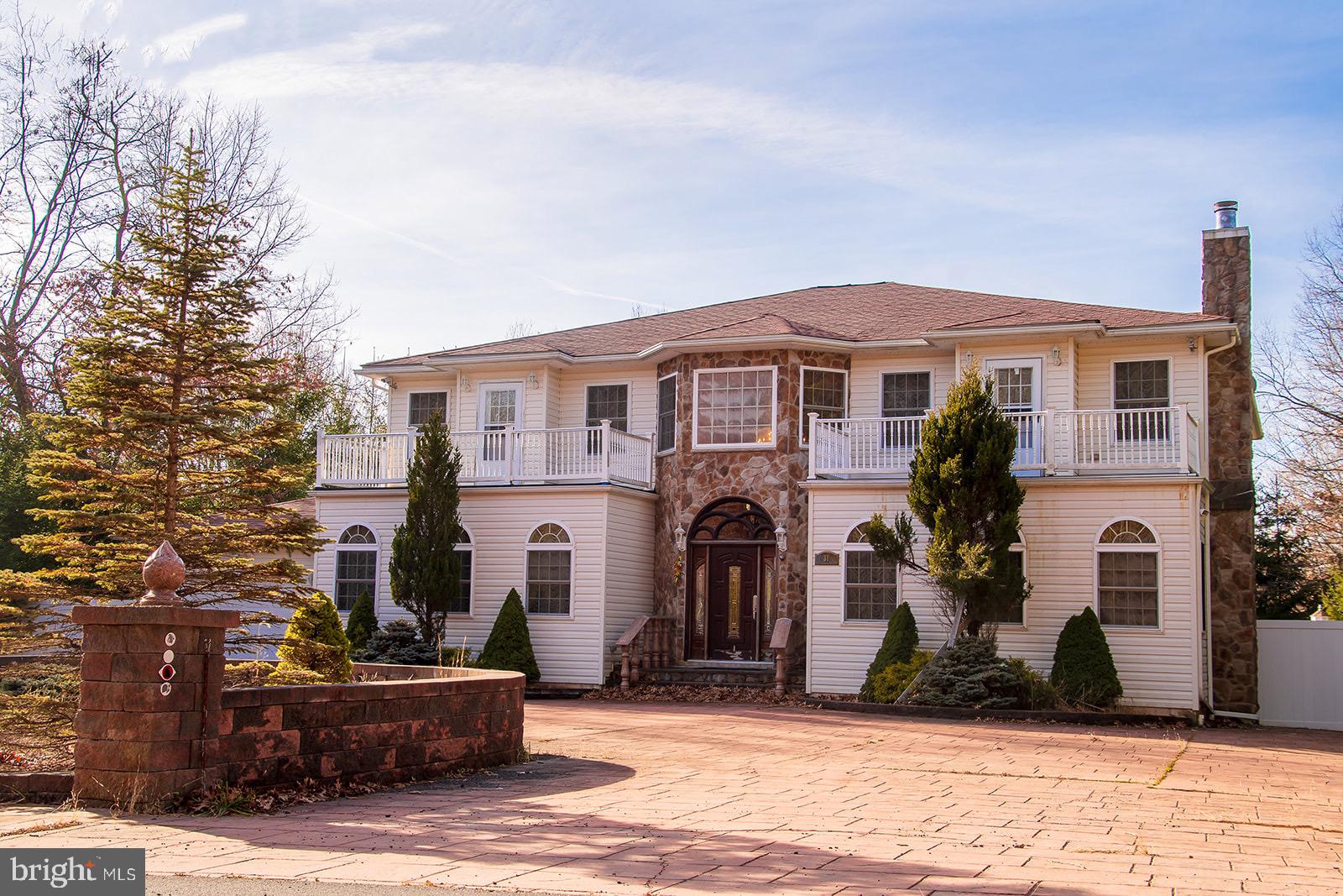 INDIAN MOUNTAIN LAKES - Residential