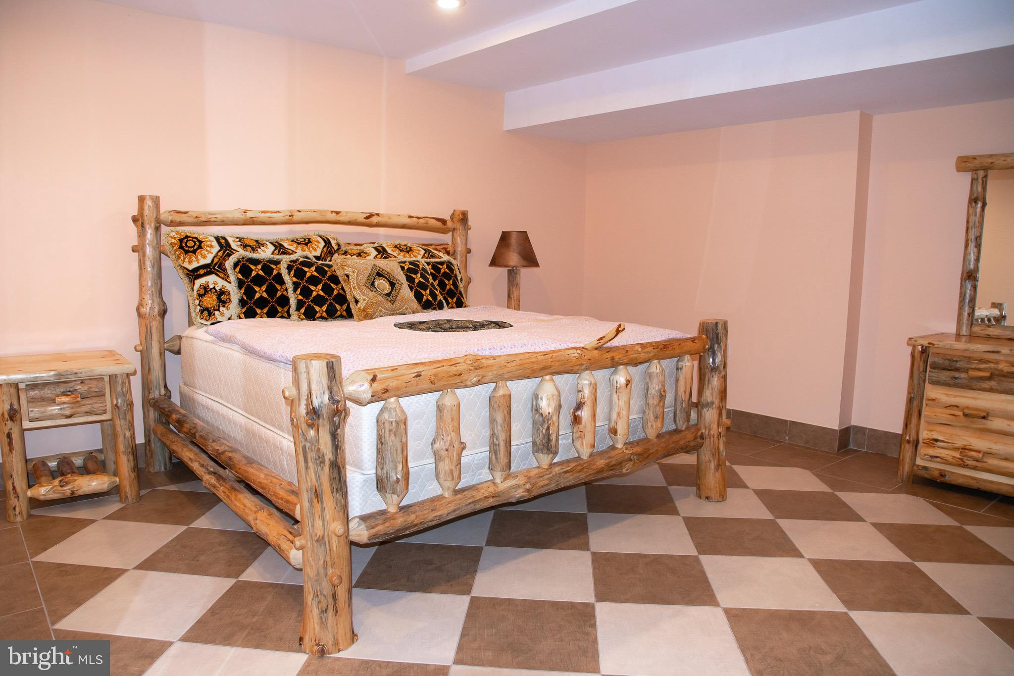 INDIAN MOUNTAIN LAKES - Residential