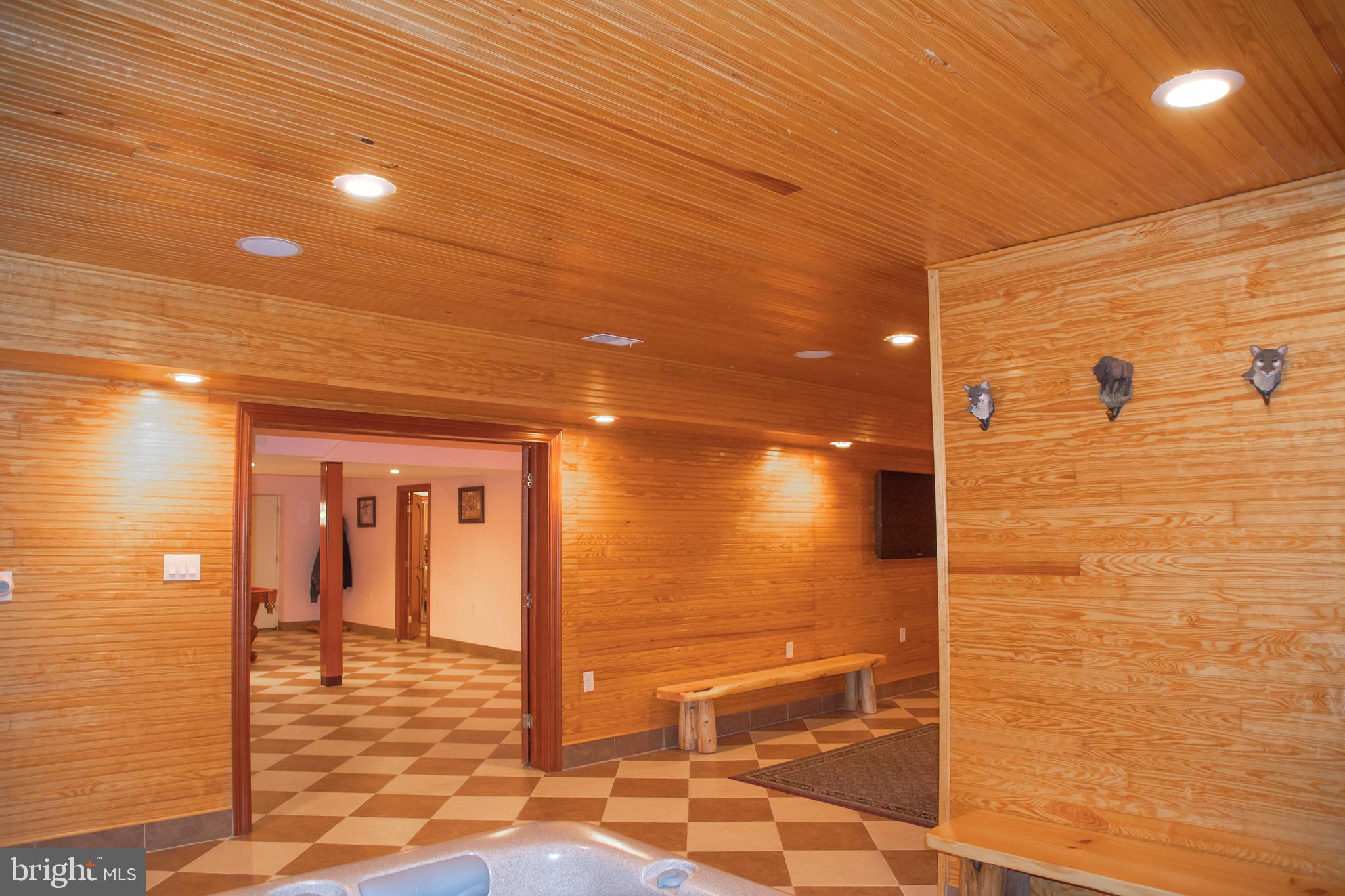 INDIAN MOUNTAIN LAKES - Residential