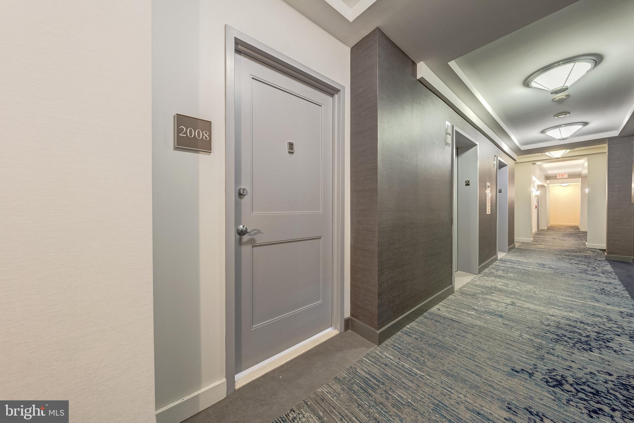 888 N QUINCY STREET 2008