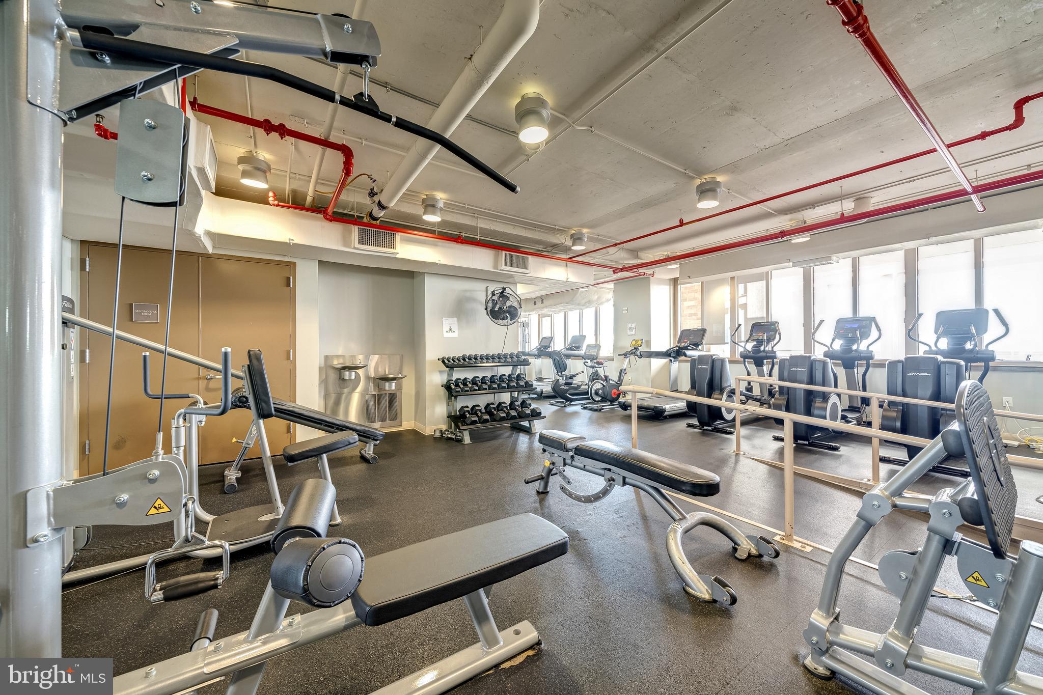 RESIDENCES AT LIBERTY CENTER - Residential