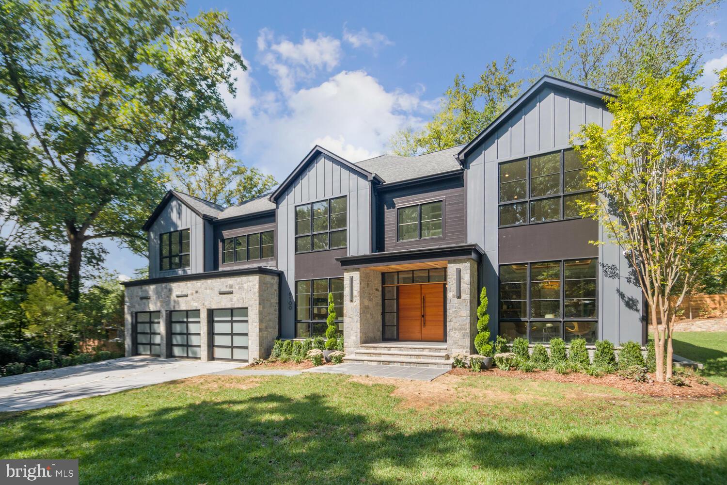 CHESTERBROOK WOODS - Residential