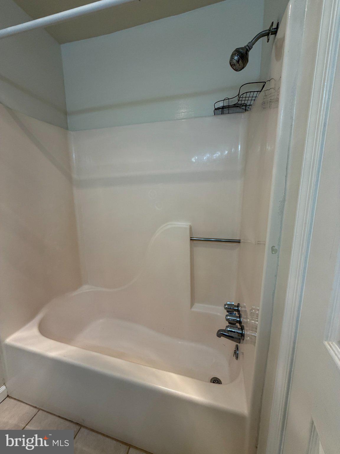 WHITPAIN HILLS - Residential