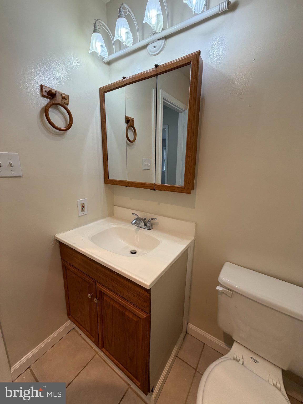 WHITPAIN HILLS - Residential