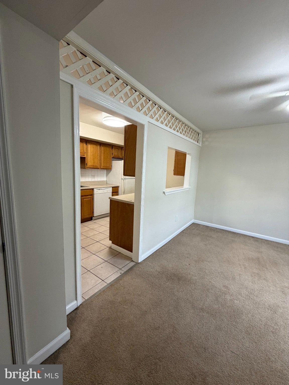 WHITPAIN HILLS - Residential