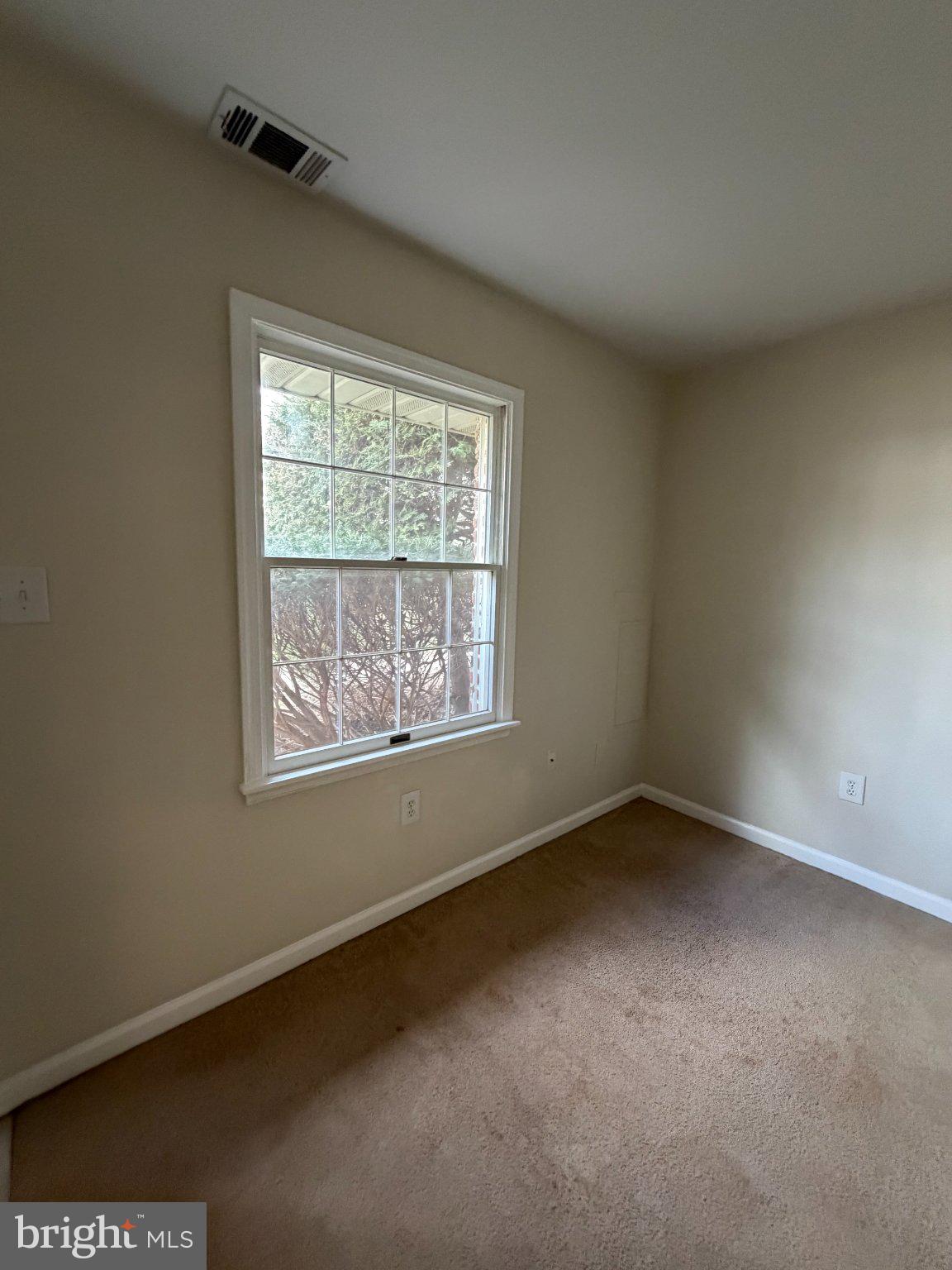 WHITPAIN HILLS - Residential