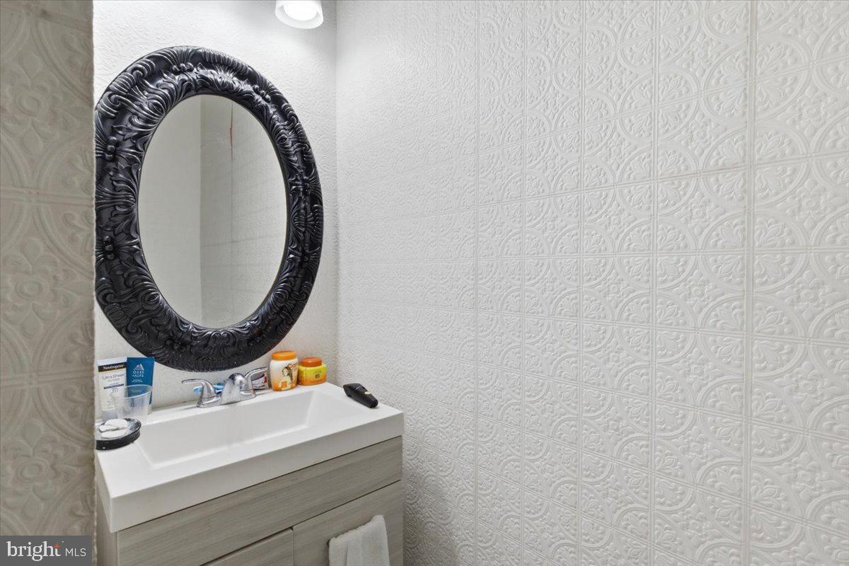 PATTERSON PARK - Commercial Sale