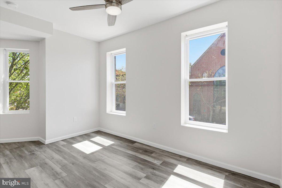 PATTERSON PARK - Commercial Sale