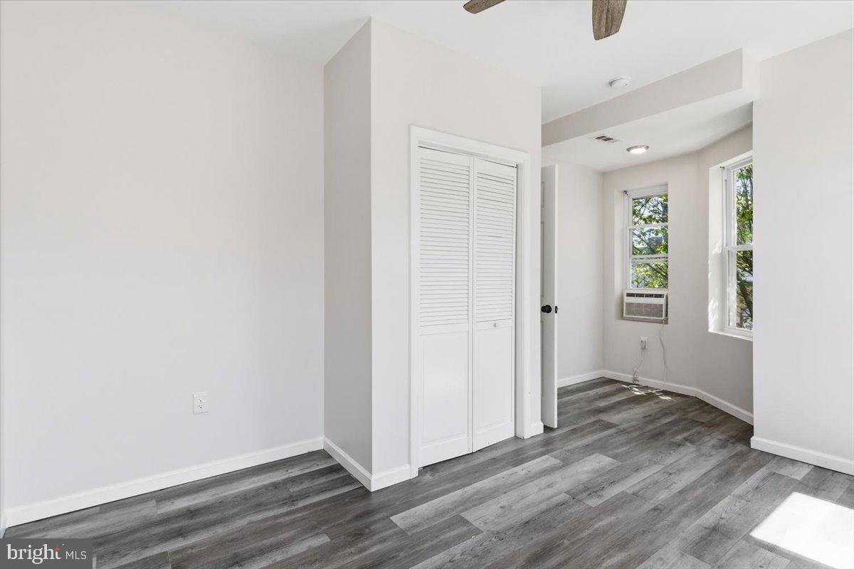 PATTERSON PARK - Commercial Sale