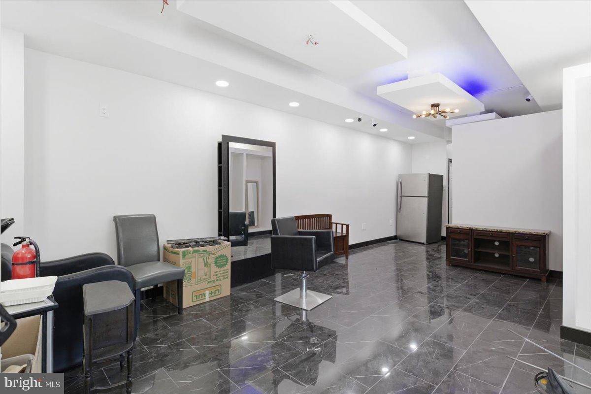 PATTERSON PARK - Commercial Sale