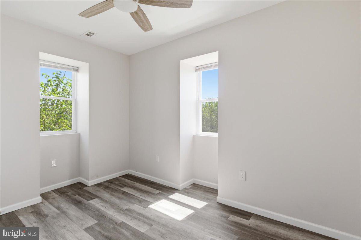 PATTERSON PARK - Commercial Sale