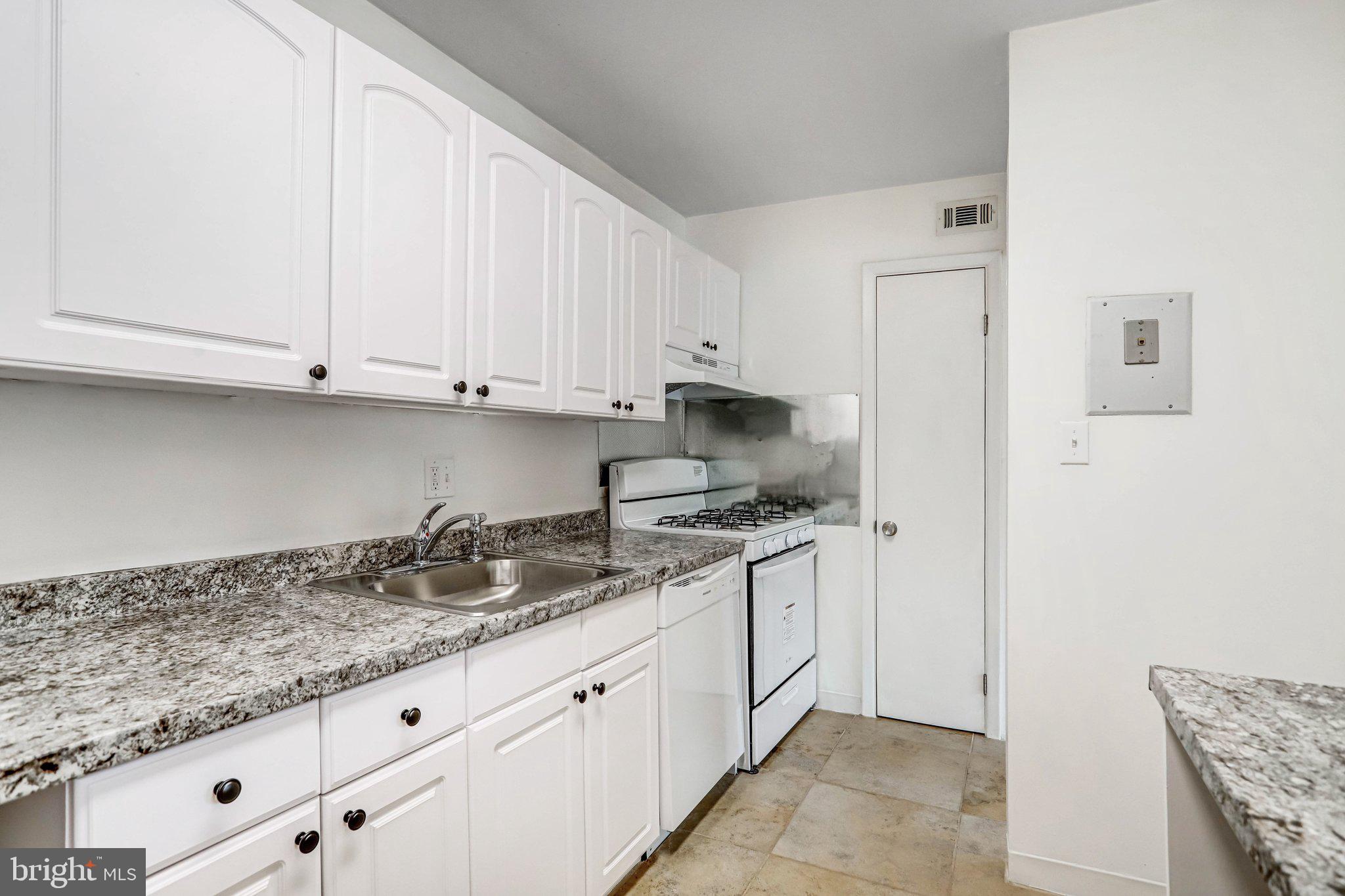 BETHESDA PARK - Residential