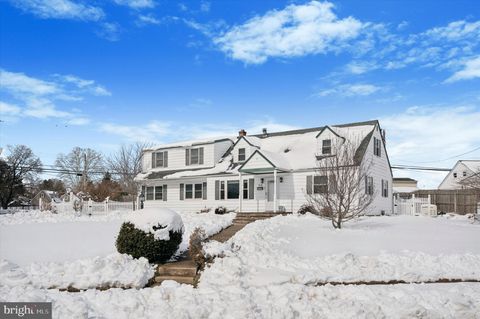 Homes For Sale - 513 Stewart Road<br/> HATBORO, PA 19040