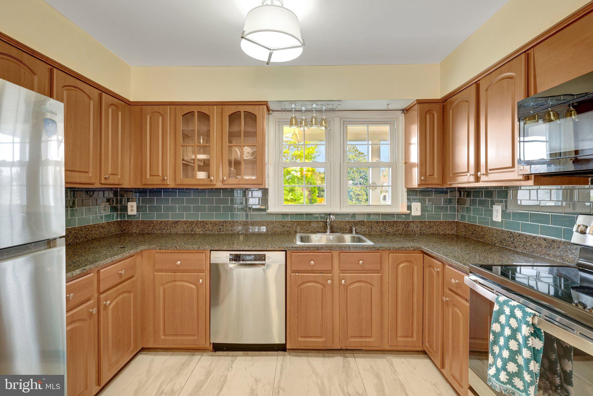 LAKE FAIRFAX ESTATES - Residential