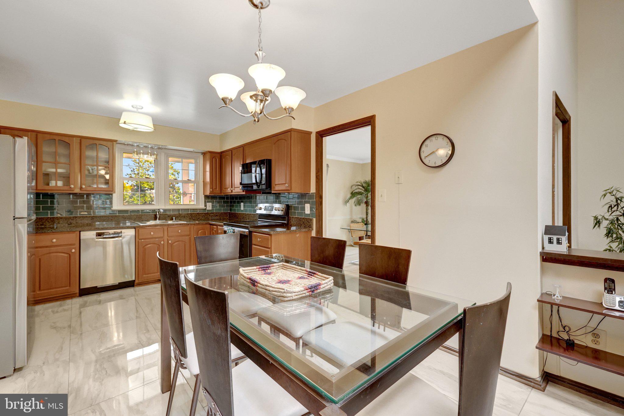 LAKE FAIRFAX ESTATES - Residential