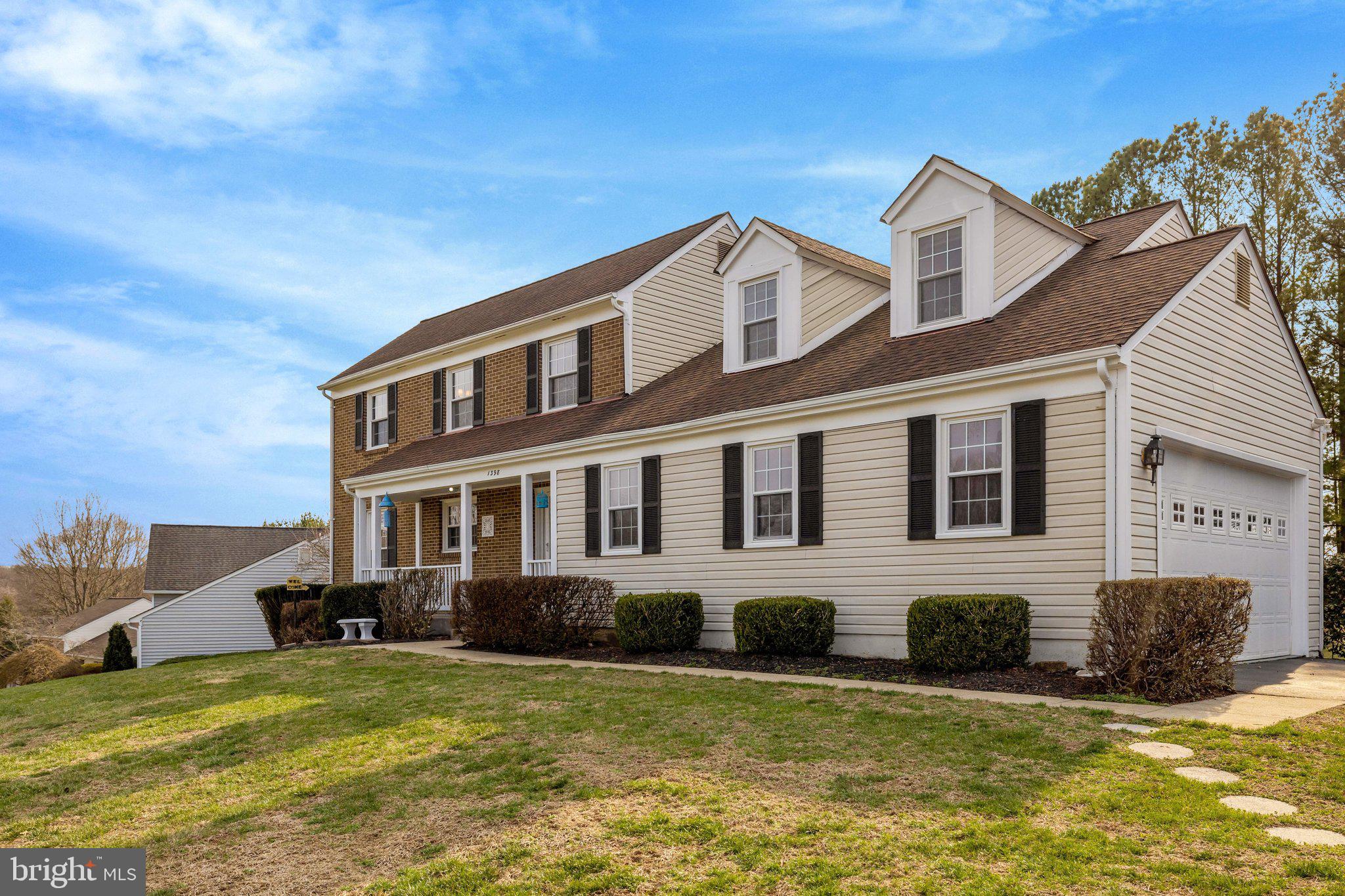 LAKE FAIRFAX ESTATES - Residential