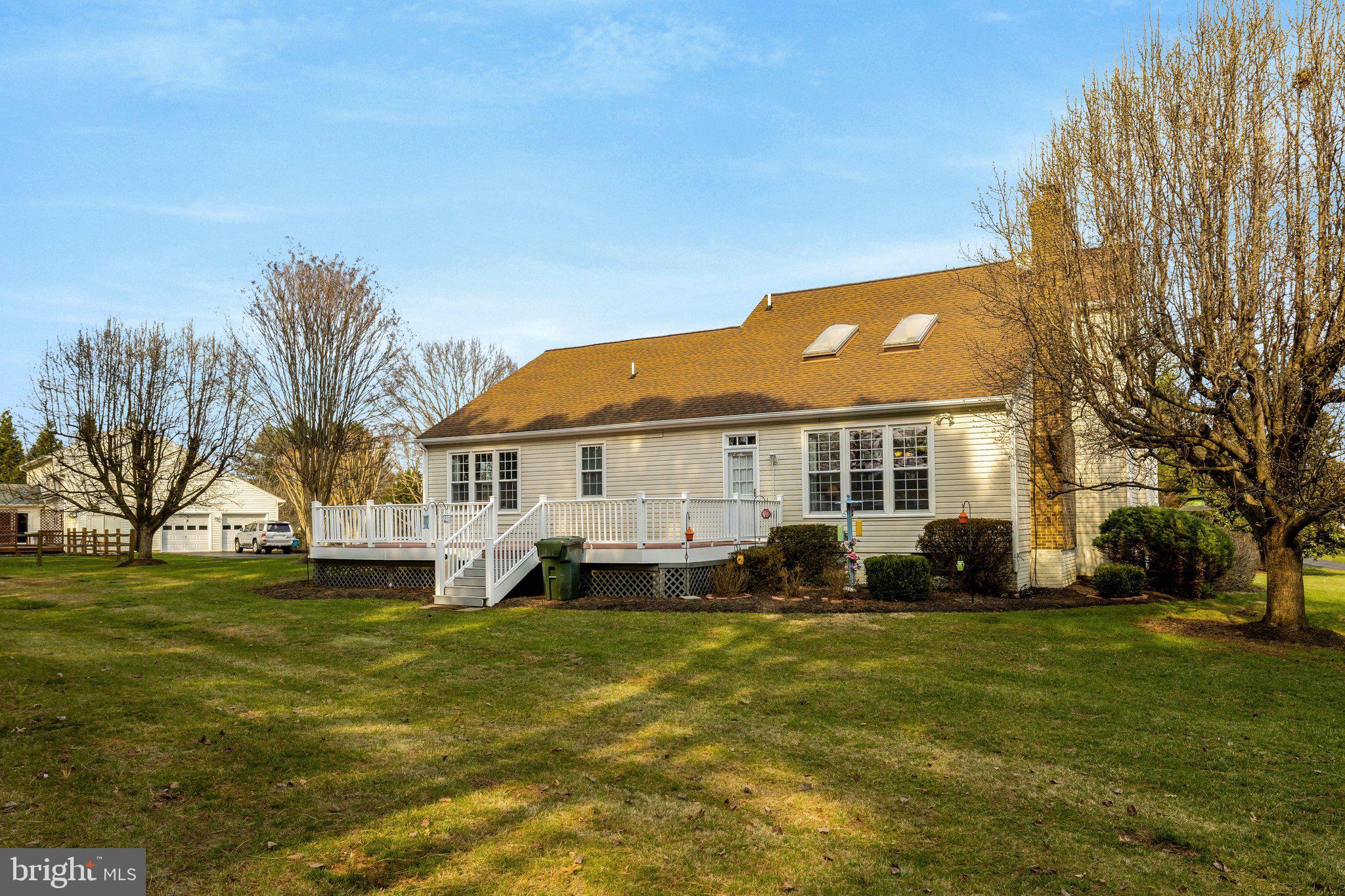 LAKE FAIRFAX ESTATES - Residential