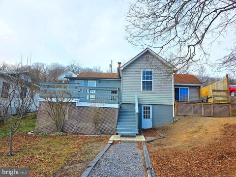 Apartment For Sale - 91 Champion Street<br/> WILEY FORD, WV 26767