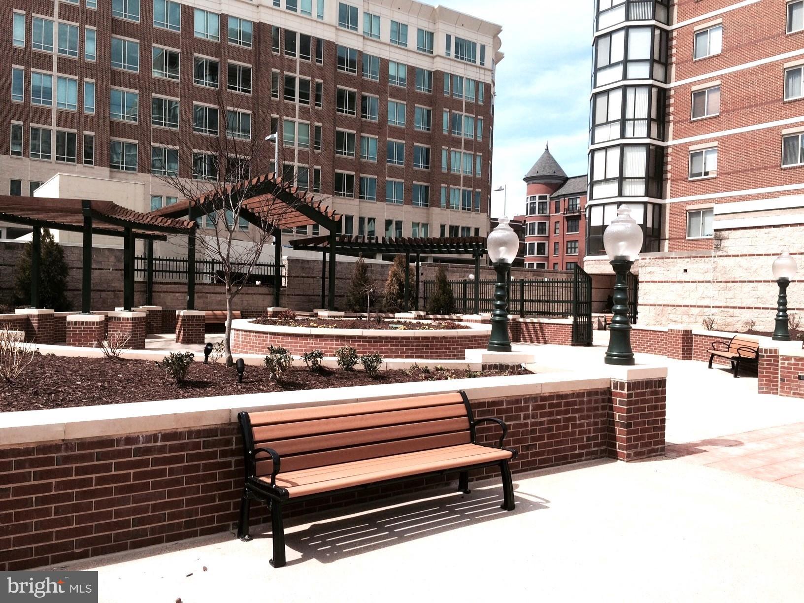 THE VICTORIA CODM - Residential Lease