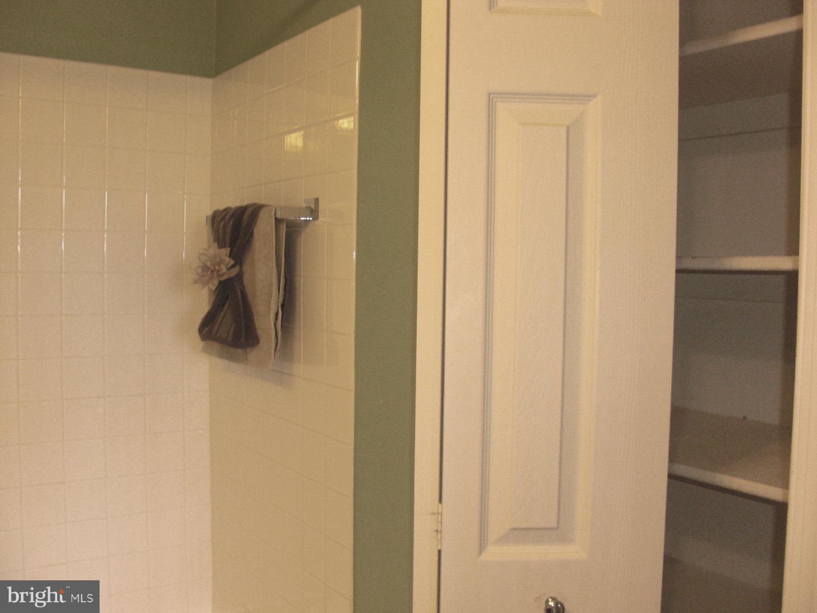 THE VICTORIA CODM - Residential Lease