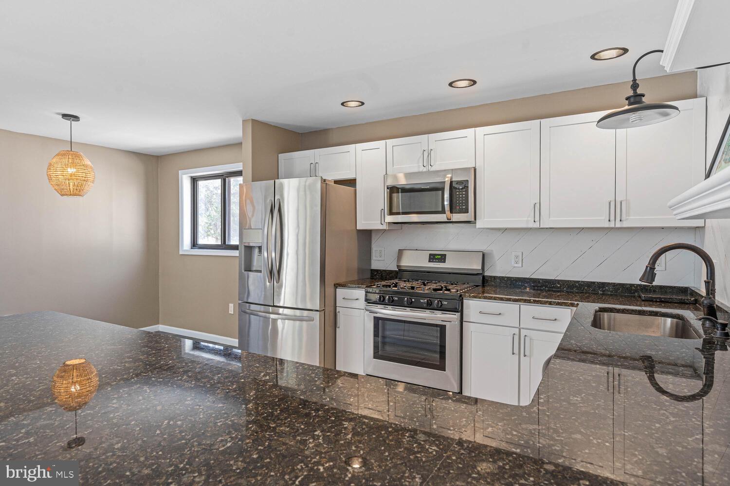 BANKSVILLE PARK - Residential