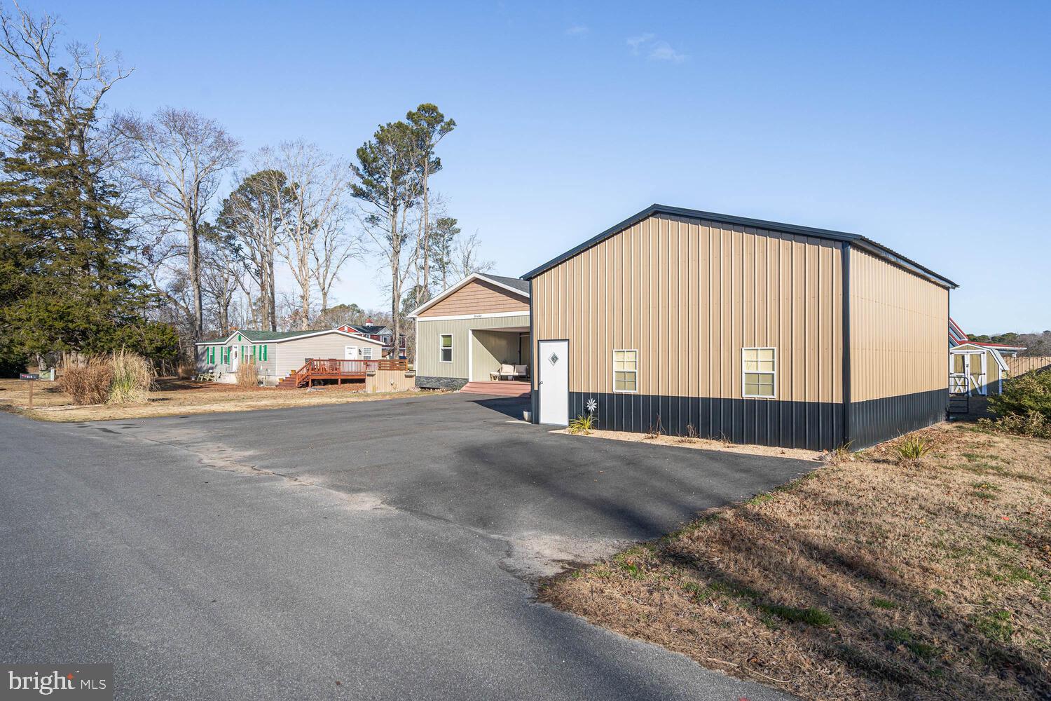 BANKSVILLE PARK - Residential